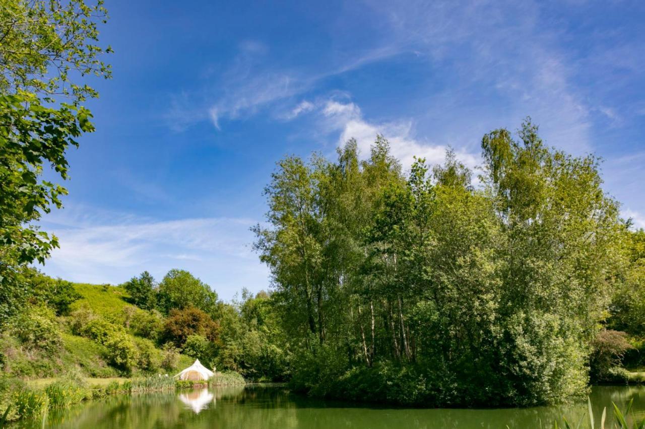 Hotel Lloyds Meadow Glamping Chester Esterno foto